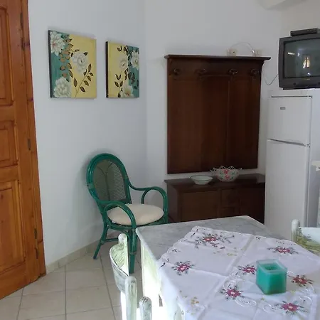 לינה וארוחת בוקר San Leonardo *